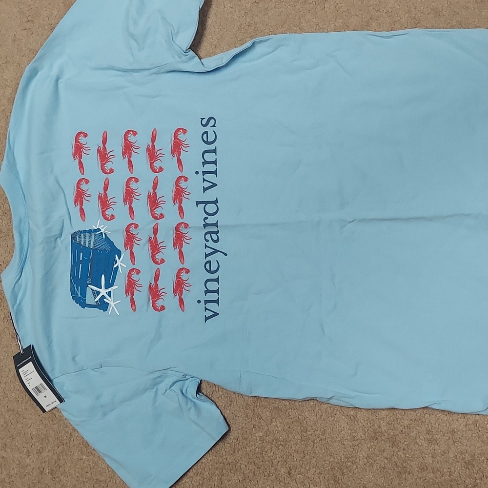NWT VINEYARD VINES MEN'S TEE
